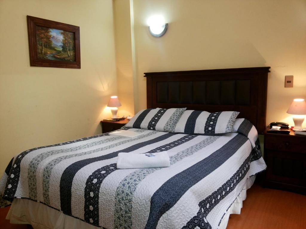 Hostal Rayen Centro Τεμούκο Εξωτερικό φωτογραφία